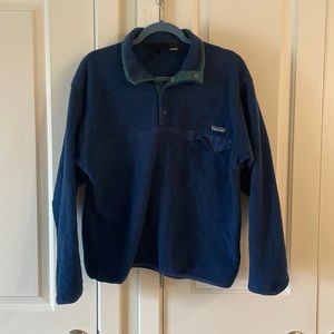 Blue Patagonia snap t fleece pullover